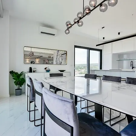 Luxury Penthouse Mia With Panoramic Sea View By Irundo アパート マリンスカ