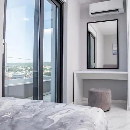 Luxury Penthouse Mia With Panoramic Sea View
