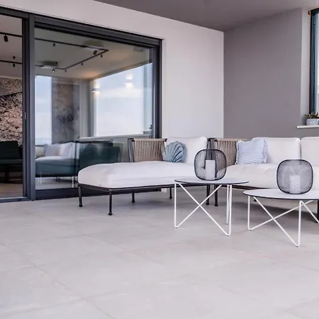 Apartment Luxury Penthouse Mia With Panoramic Sea View By Irundo *